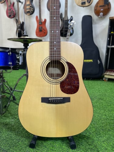 Cort  Earth 60 op Solid Top