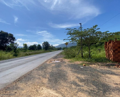 ๐ฆLand Available for Urgent Sale at a Special Price (Negotiable).