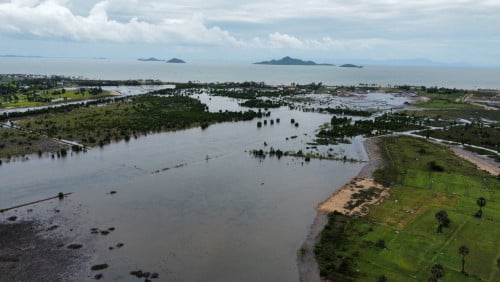 Land for sale Ompeng Commune, Damnak Chong Er District