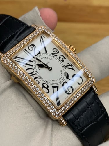 នាឡិកាមួយទឹក