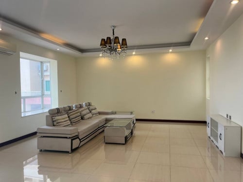 Penthouse 5 phòng ngủ tại Rose Condo || 3500$/Tháng