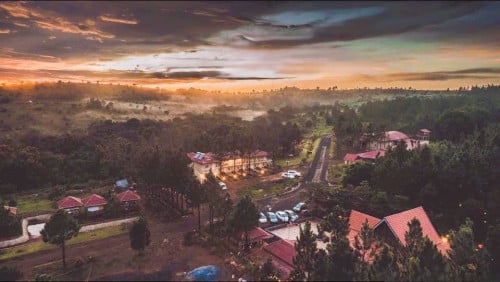 🏠Resort Urgent Sale (Negotiable), ABA Loan Available.