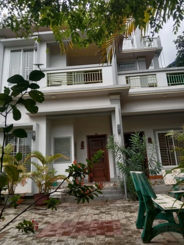 ផ្ទះលក់រឺជួល ម្ចាស់ផ្ទាល់ 250000ចចារ