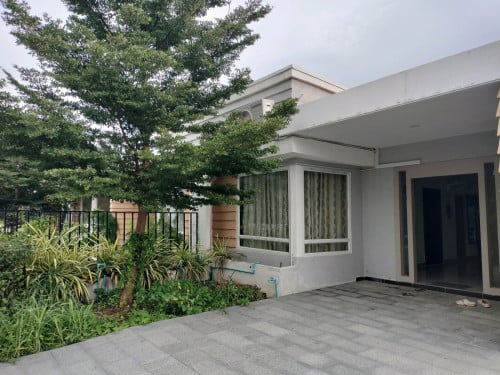 ផ្ទះលំហែរជួល