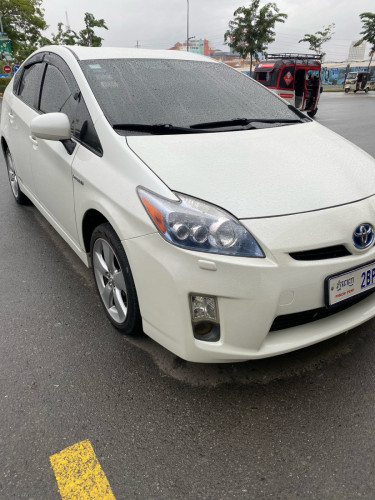 ឡានលក់ម្ចាស់ដេីមទីមួយPrius 2010 option 5