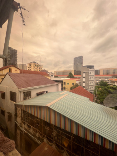 House for sale ជាន់ទី៣ (ផ្ទះសម្រាប់លក់បន្ទាន់)
