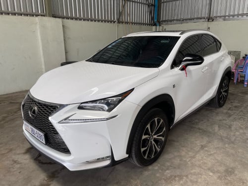 Lexus NX200T 2016 F-sport ក្នុងឈឺរី​ ឡានស្អាតម្ចាស់ដេីម