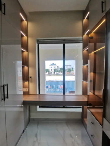 ដេគ័រ Decor