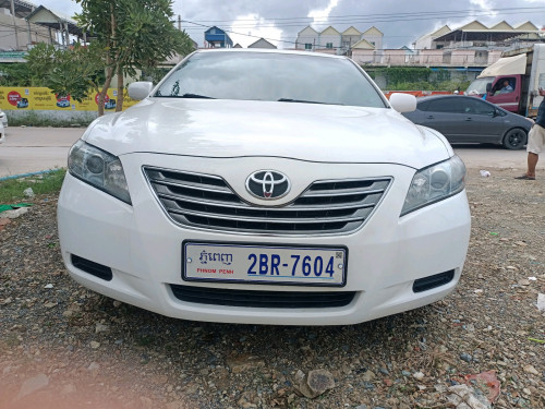 ឡានលក់camry07 hybrid H full សាច់ដែកស្អាតបាទខ្ចី