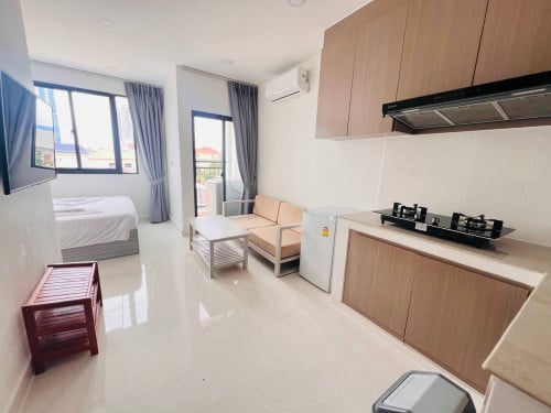 🏢 Condo For Rent  💲 Price: $250/month  📍 Location: Chroy Changva