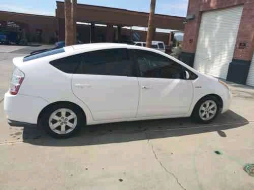 Pruis 09 for rent （出租）