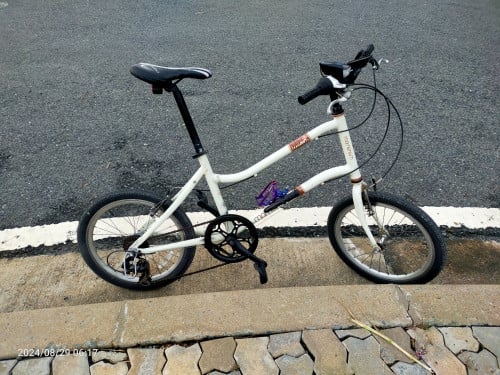 កង់មួយទឹកមកពីជប៉ុន