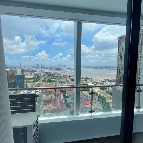 1 Bedroom For Rent at The Bridge Condo