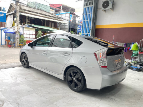 Toyota Prius 2010 full Option 5 advanced