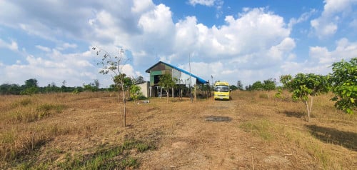ដីលក់នៅជិតគីរីរម្យ