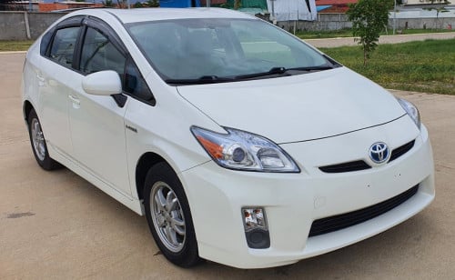 Prius 2010 Option3 ក្រដាស់ពន្ធ អេក្រង់ធំ តម្លៃ 18ស្តើង