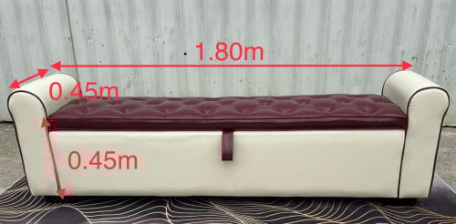 កៅអី​កន្ទុយ​គ្រែ