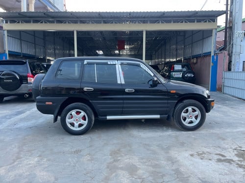 RAV 4 ឆ្នាំ 1997 ឡានស្អាត គ្រឿងក្នុងថ្មី មិនបុកមិនប៉ះ មុខក្រោយស្អាត មិនបុក