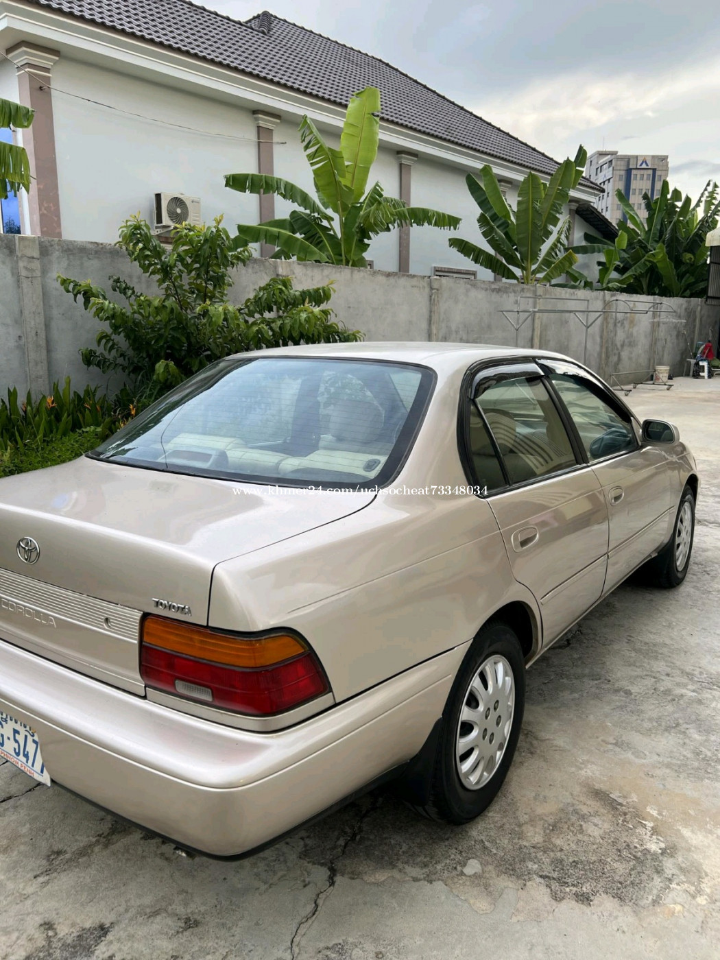 ឡានលក់ចង់ដូរសេរីCorolla 94 Price 2600.00 in Cheung Tuek, Cambodia