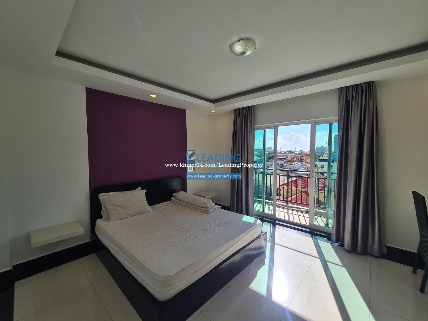 N992 Western 1 Bedroom Apartment with Lift and Car Park Near Chinese