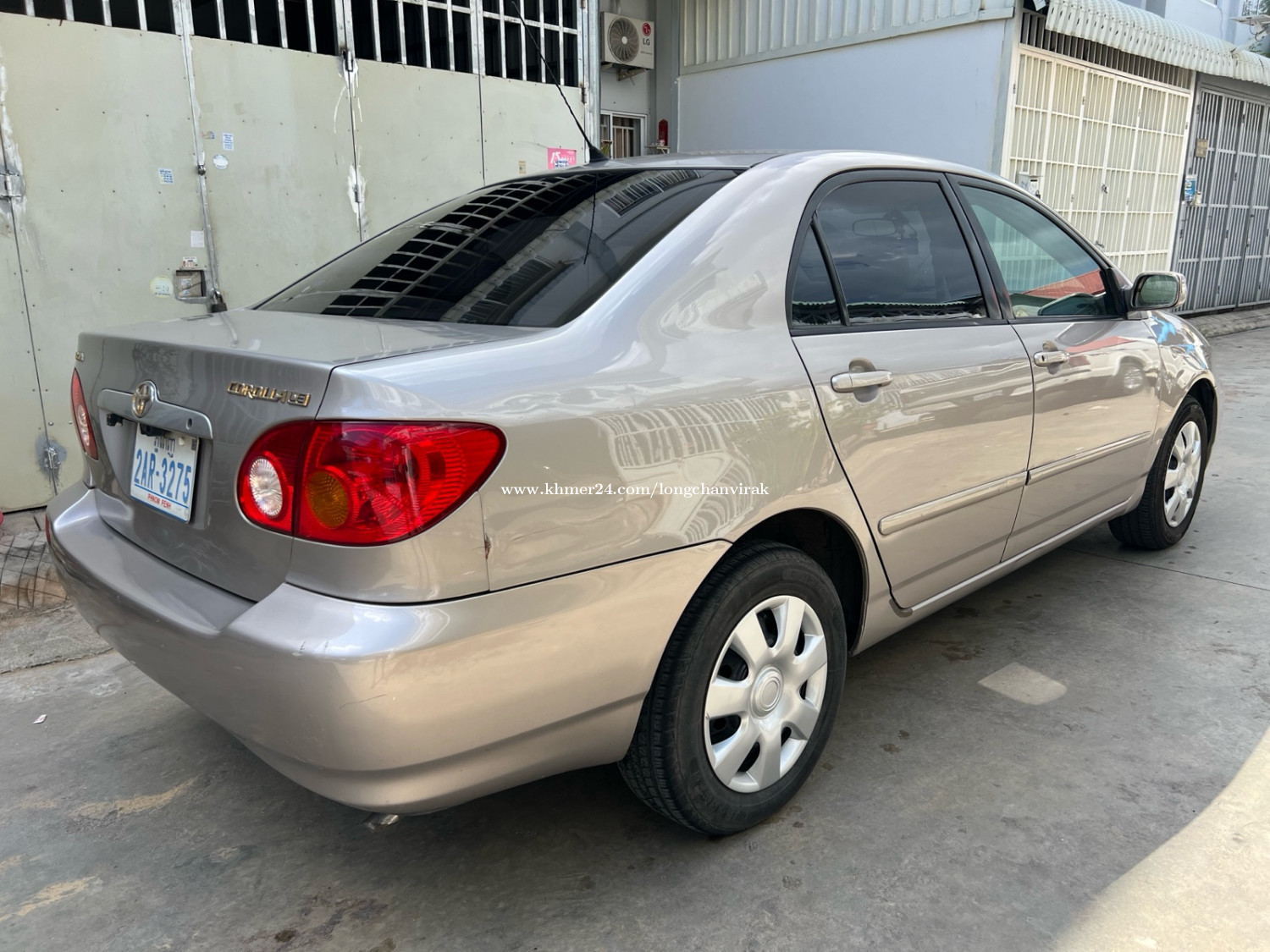 Toyota Corolla LE Gold 03 Price 7800.00 in Chaom Chau 3, Cambodia