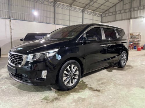 Kia Carnival 2015