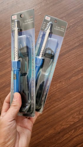 ក្បាលមាន់ផ្សា