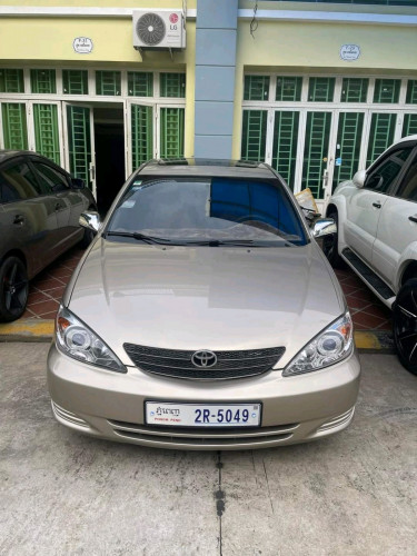 Camry 03 LE ABS បើកដំបូល