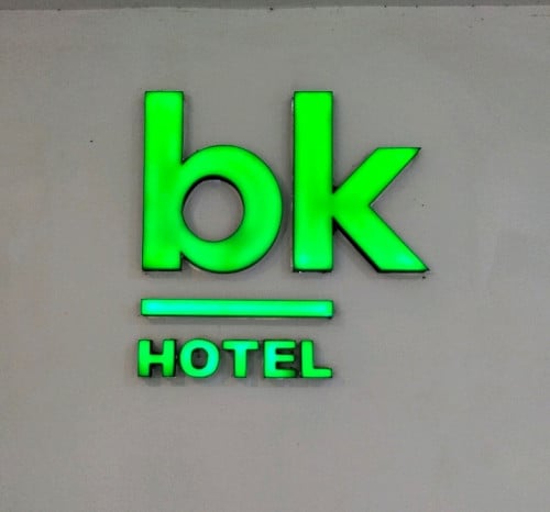 ផ្នែក ទទួលភ្ញៀវ វេនយប់