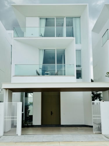 វីឡាទោលAeon3