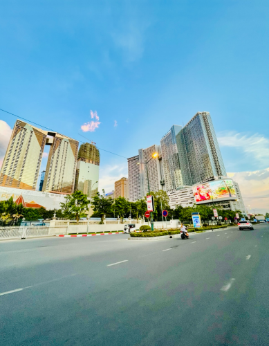 Commercial Building For Rent At Prime Area and Near Naga, 03 Floors, 1,300sqm Plus, 30,000$,