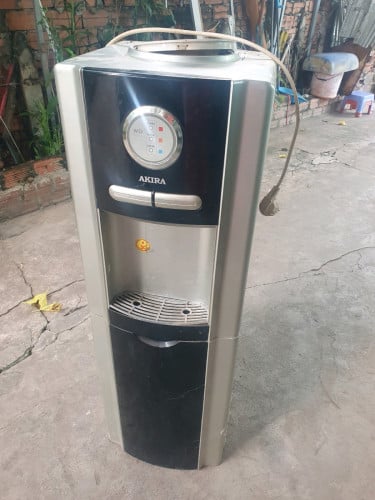 ធុងទឹកក្តៅទឹកត្រជាក់ មួយទឹកប្រើខ្លួនឯង AKIRA