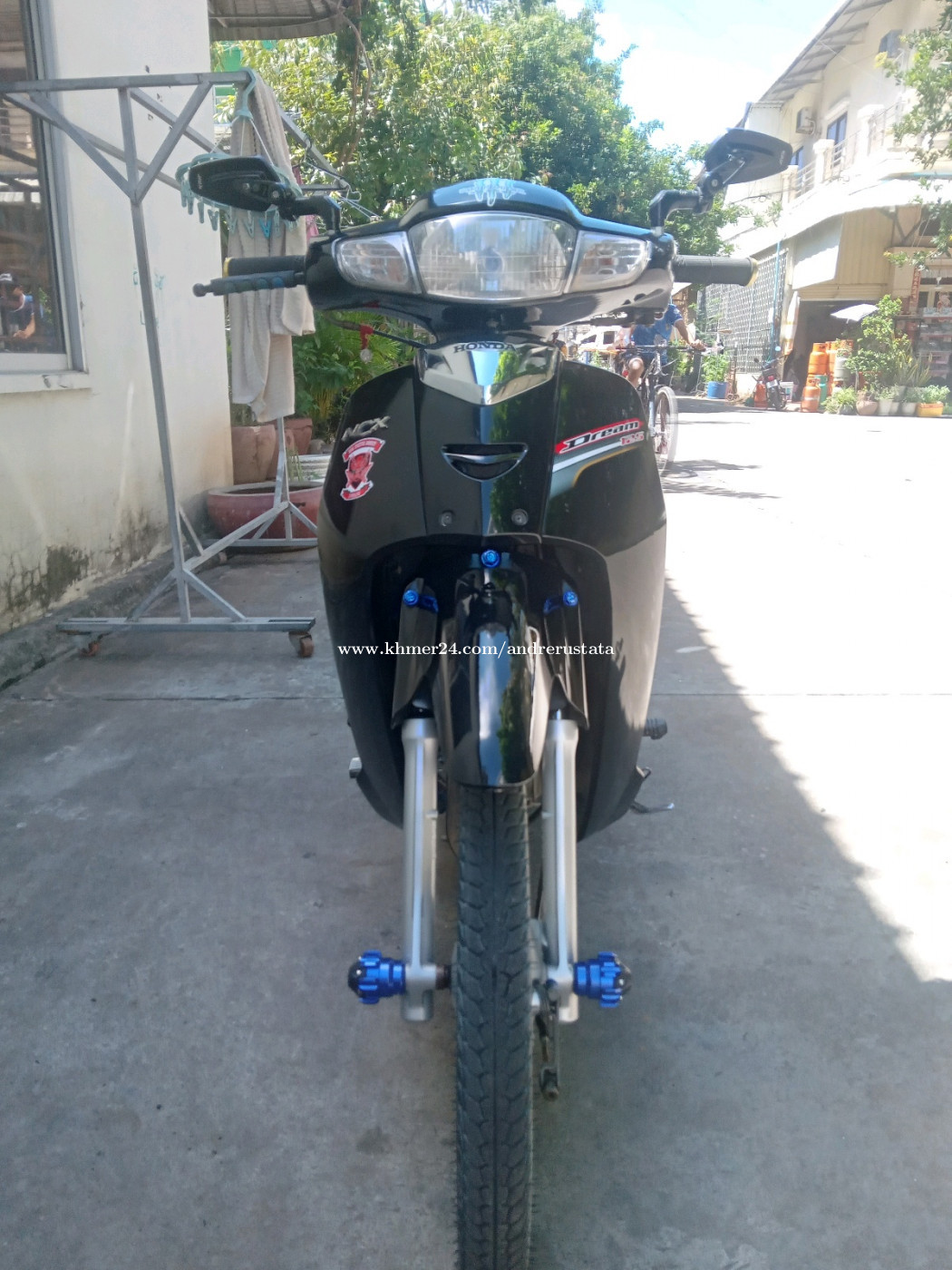 For Sale Price 700.00 in Stueng Mean chey 1, Cambodia Andre Rustata