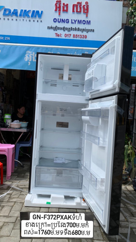 ទូទឹកកមានផលិតទឹកកកម៉ាកLG GN-F372PXAK
