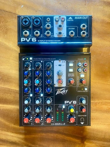Peavey PV 6 6-Channel Compact Mixer – Like New Condition