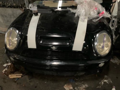 មានស្ទុក ថ្មី Mini cooper Mercedes BMW PORCHES Audi