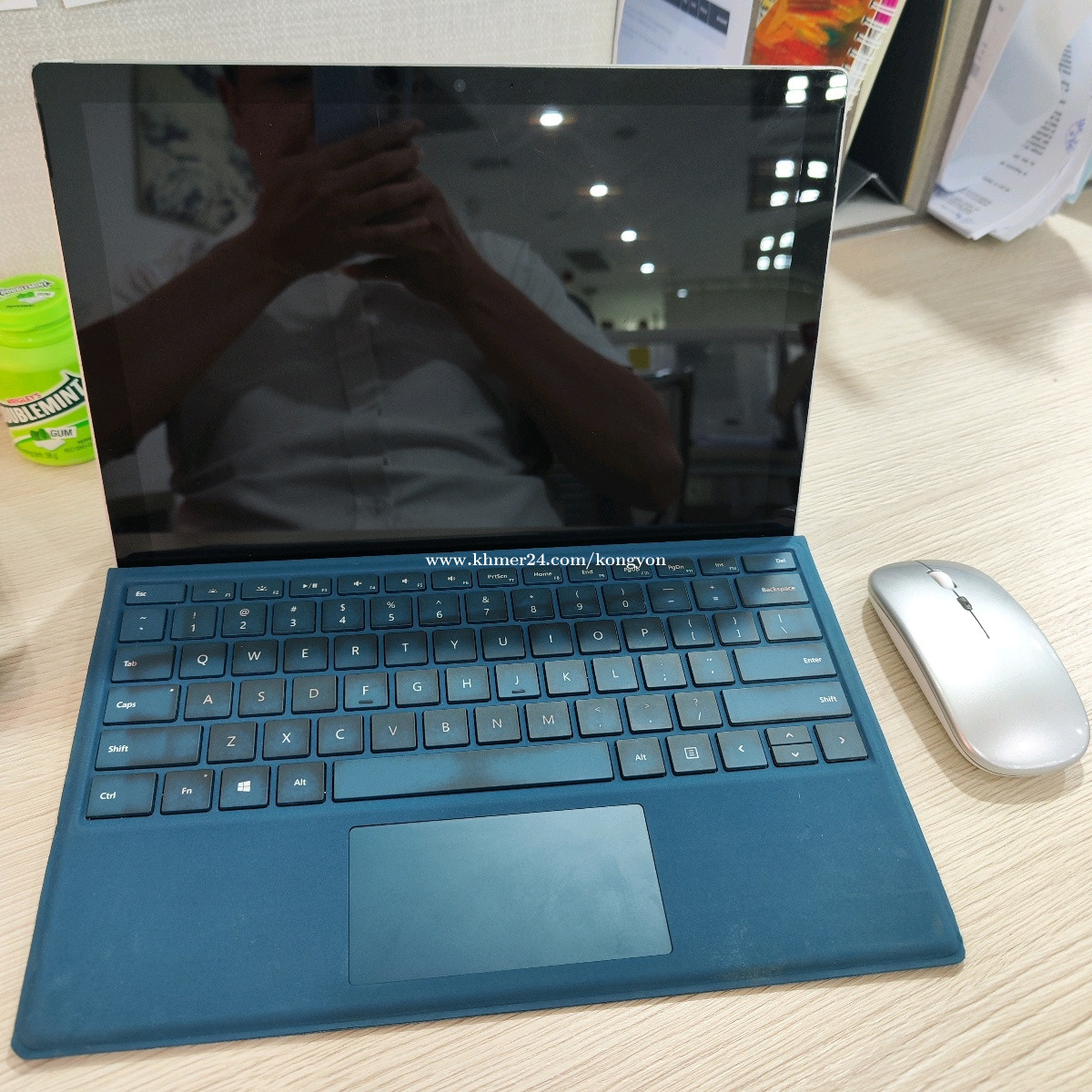Surface Pro 5 core i5 Ram4GB Rom 128GB+256GB មាន Original Keyboard