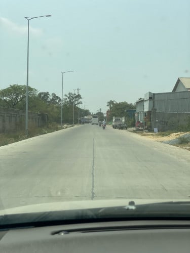 ដីលក់១ប្លង់ក្បាល12m កន្ទុយ44m ខាងផ្លូវចំការដូង