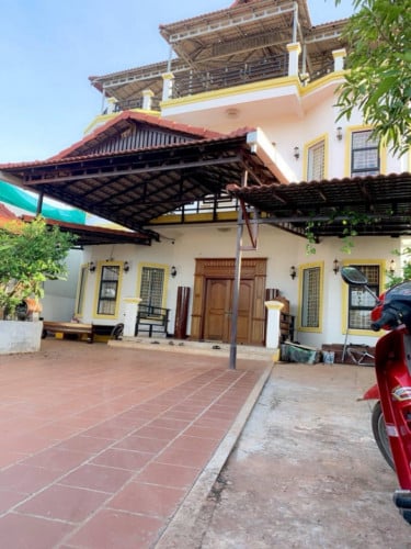 ផ្ទះវីឡាលក់នៅកណ្ដាលក្រុងសៀមរាបតម្លៃក្រោមទីផ្សារ50%ពីខាងធនាគា