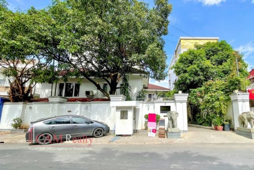 20 Rooms Boutique Hotel For Rent in Tonle Basak