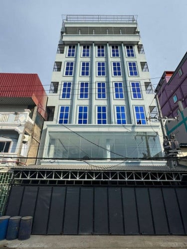 អាគារសម្រាប់ជួល ក្រុងប៉ោយប៉ែត មាន 50បន្ទប់ នឹងការិយាល័យ 5ជាន់