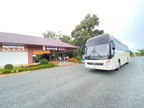 Bus For Rent 45 seats