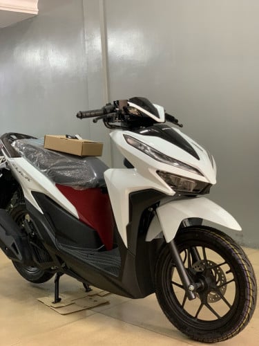 វៃដូរបង់រំលស់ ថែមមួយឈុតHONDA CLICK 125cc ថ្មីកេសក្រុមហ៊ុន100%