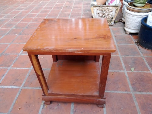 តុដាក់កំព្យូទ័រ