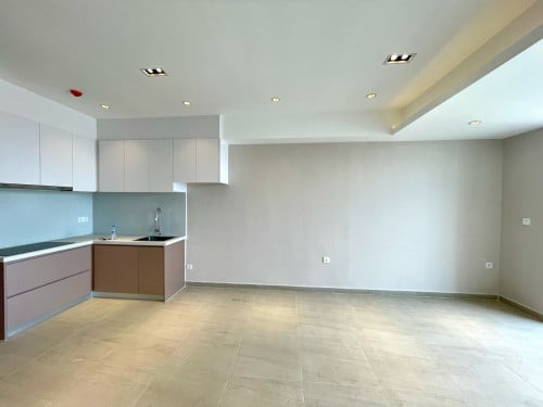 Unit resale at Time Square 3