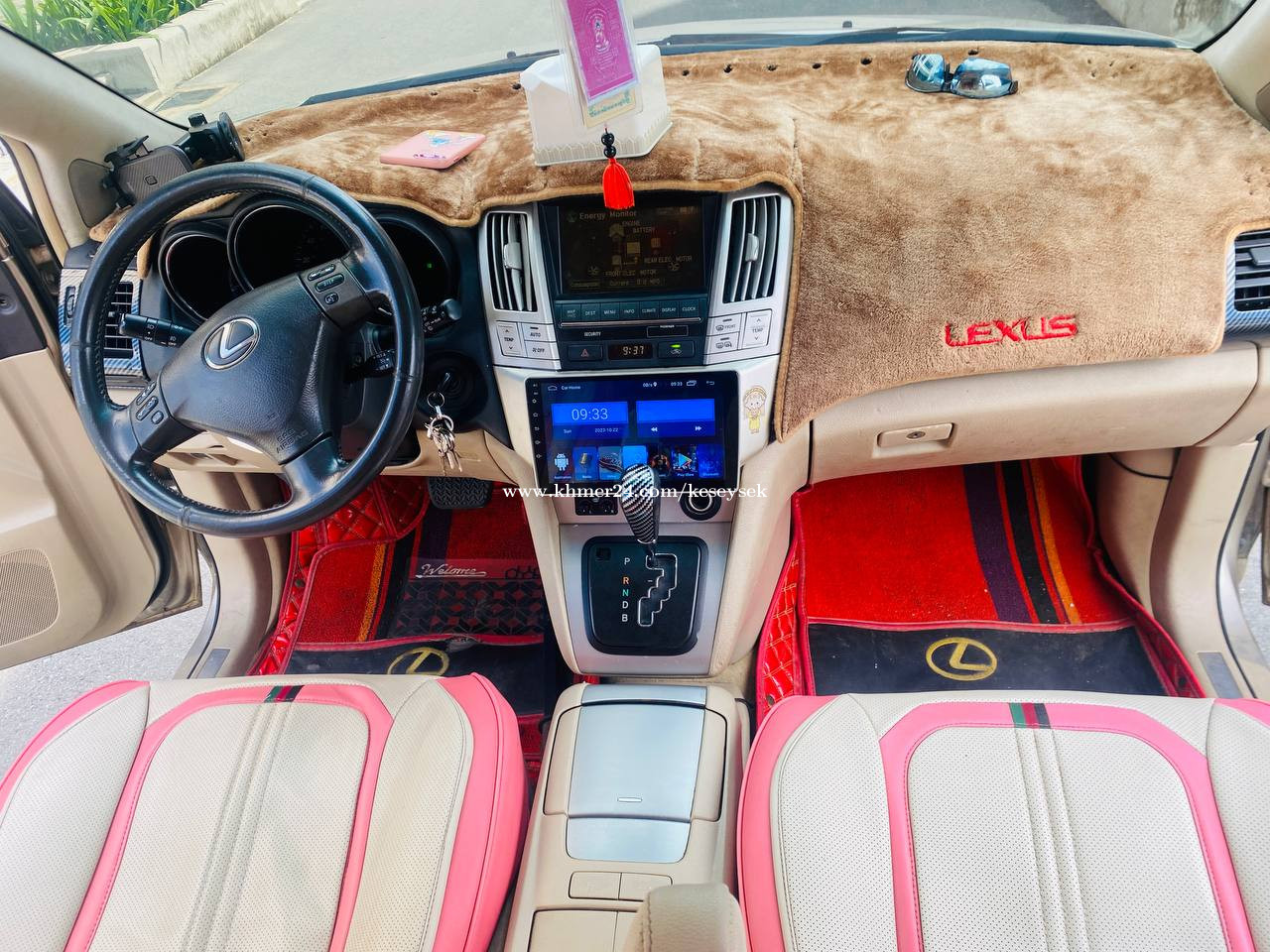 Cars for Sale Lexus 400h Price 19500.00 in Tuol Sangkae 1, Cambodia