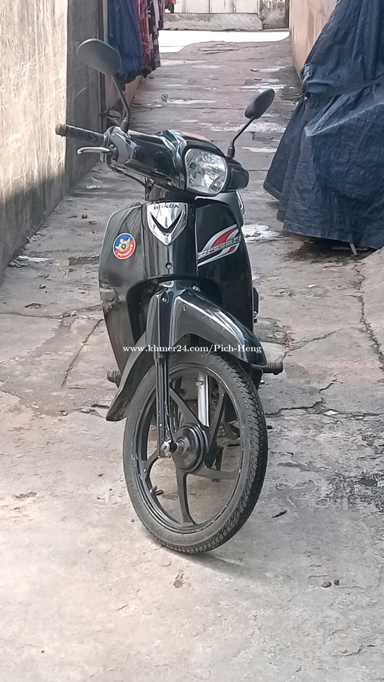 HondaDream Price 590.00 in Boeng Tumpun 2, Cambodia ឆាង ធាន