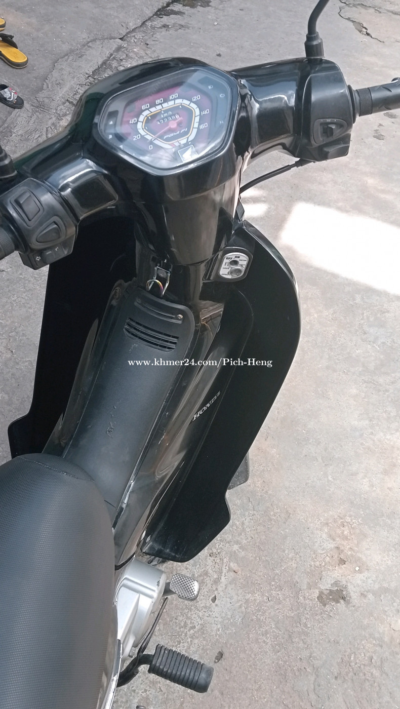 HondaDream Price 590.00 in Boeng Tumpun 2, Cambodia ឆាង ធាន