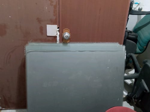 កញ្ចក់ខ្លី