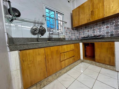 ផ្ទះជួល​ ជិតមាត់ទន្លេ​ ជាន់ទី2